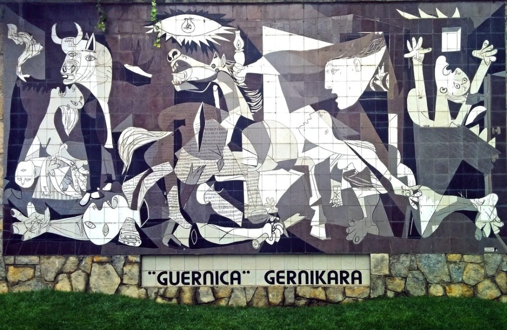 Outdoor reproduction of Guernica by Picasso 