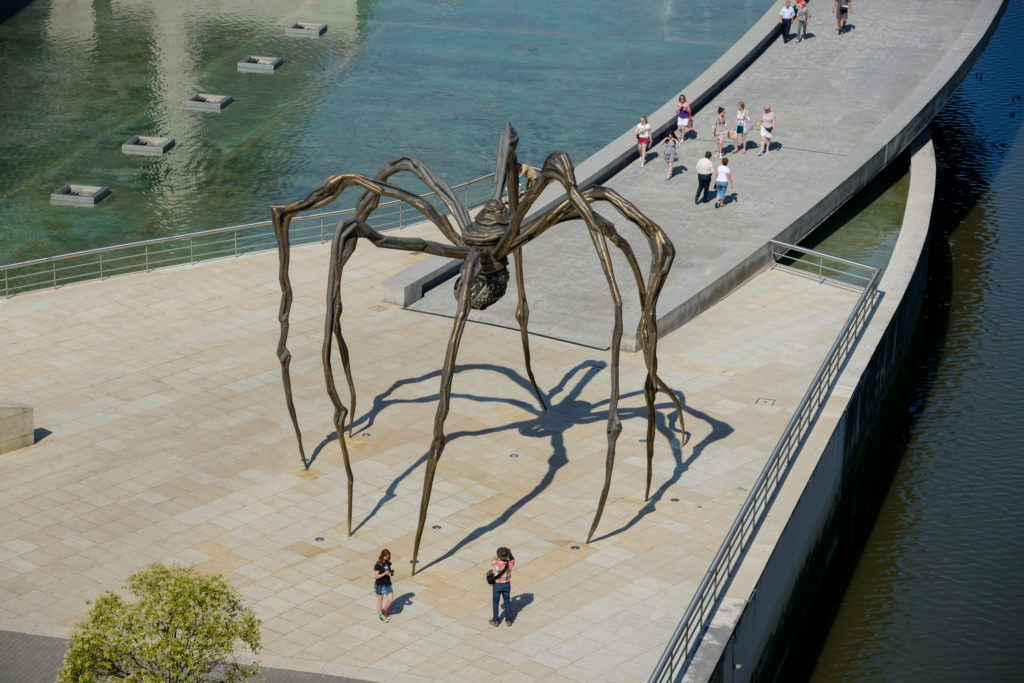 Sculpture called "Maman" by Louise Bourgeois in front of the Guggenheim, Bilbao