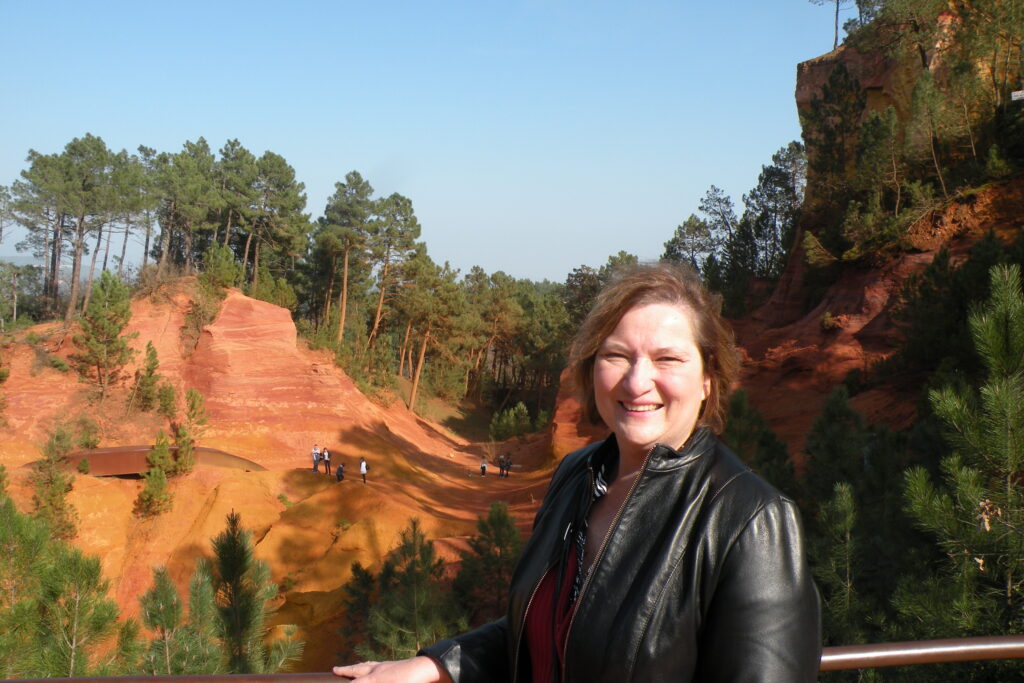 Carol Cram at the Le Sentier des Ocres near Roussillon