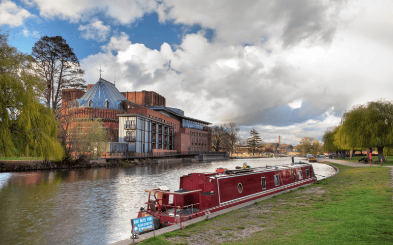 Exteior of the main theatre in Stratford-upon-Avon, one of the world's most famous venues for theater performances in Europe