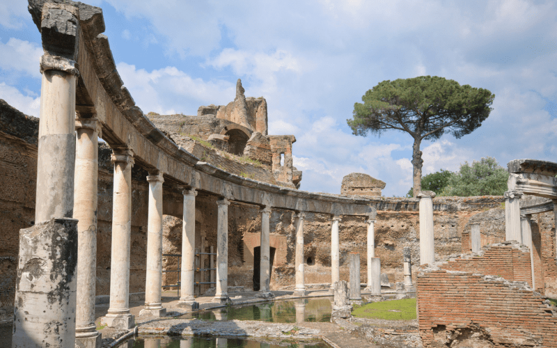 View of columns at Hadrian's villa in Italy--a highlight of artsy sightseeing in Italy