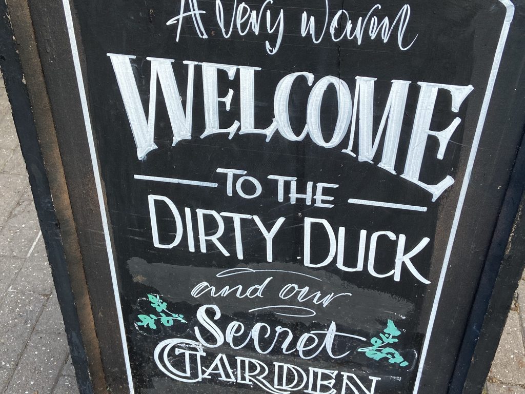 Welcome chalkboard for the Dirty Duck pub in Stratford-upon-Avon