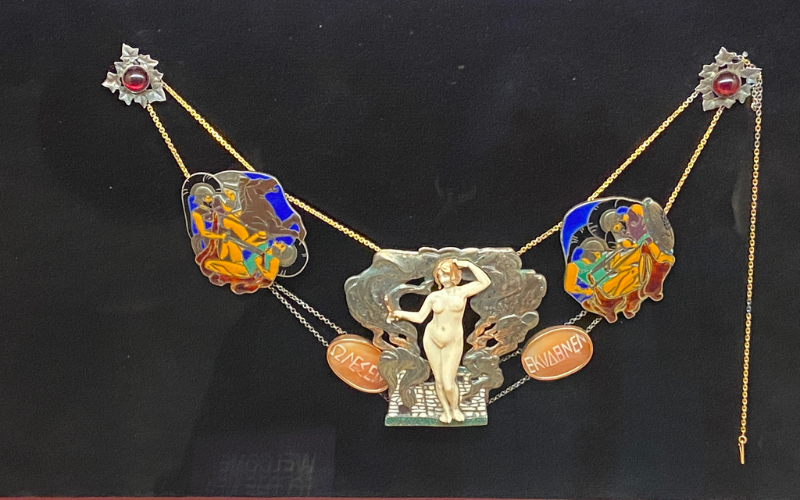 Art nouveau necklace at the Design Museum in Copenhagen