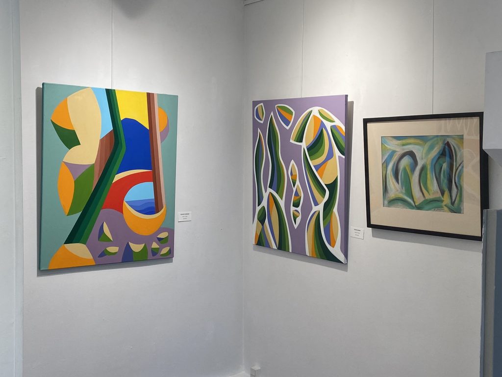 Colorful paintings by Gregg Simpson at Galleri Bredgade 22 in Copenhagen