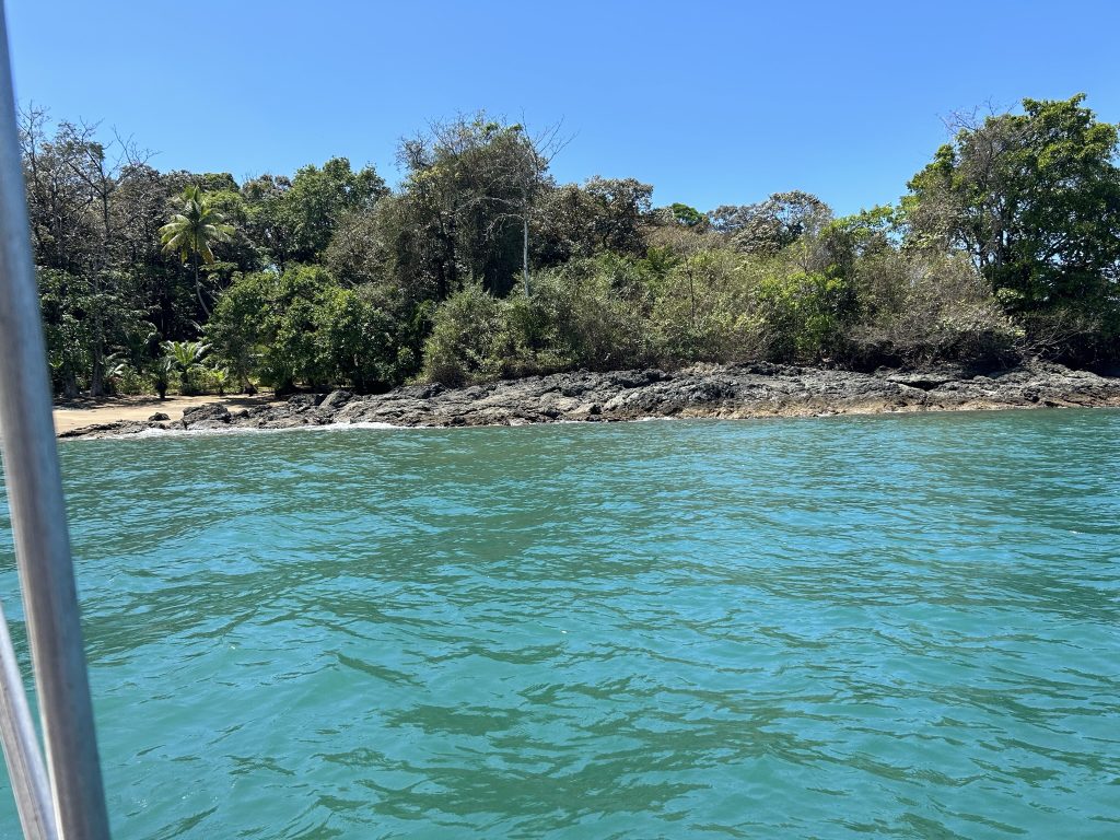 Coming into the beach at Copa de Arbol resort