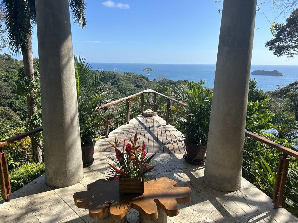 View of the Pacific Ocean from Si Como No Resort in Manuel Antonio