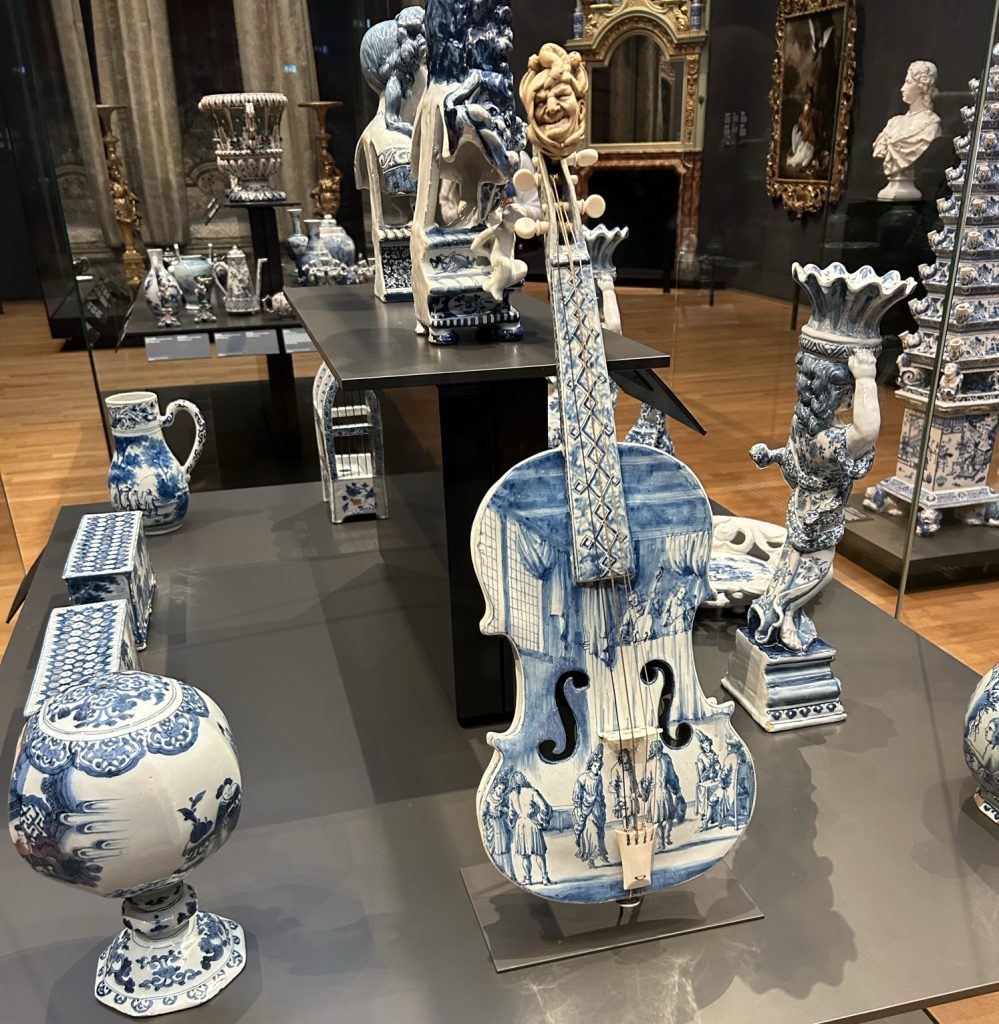 Porcelain violin at the Riiksmuseum in amsterdam