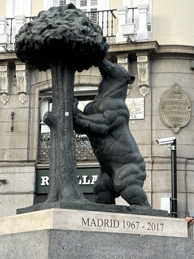 Bear with Strawberry Tree in Puerto del Sol in Madrid