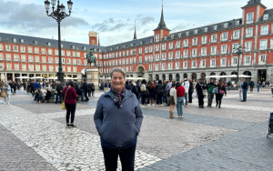 Carol Cram, the Artsy Traveler, in Madrid