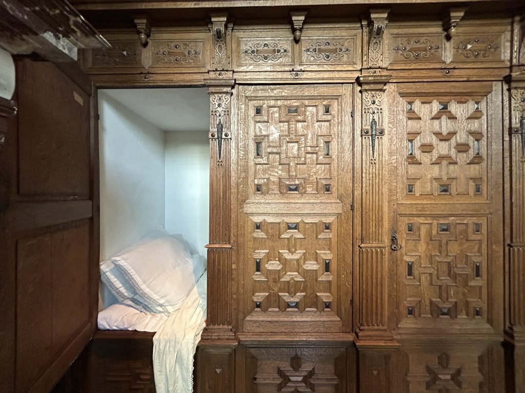 Box bed in Rembrandt Hour in Amsterdam
