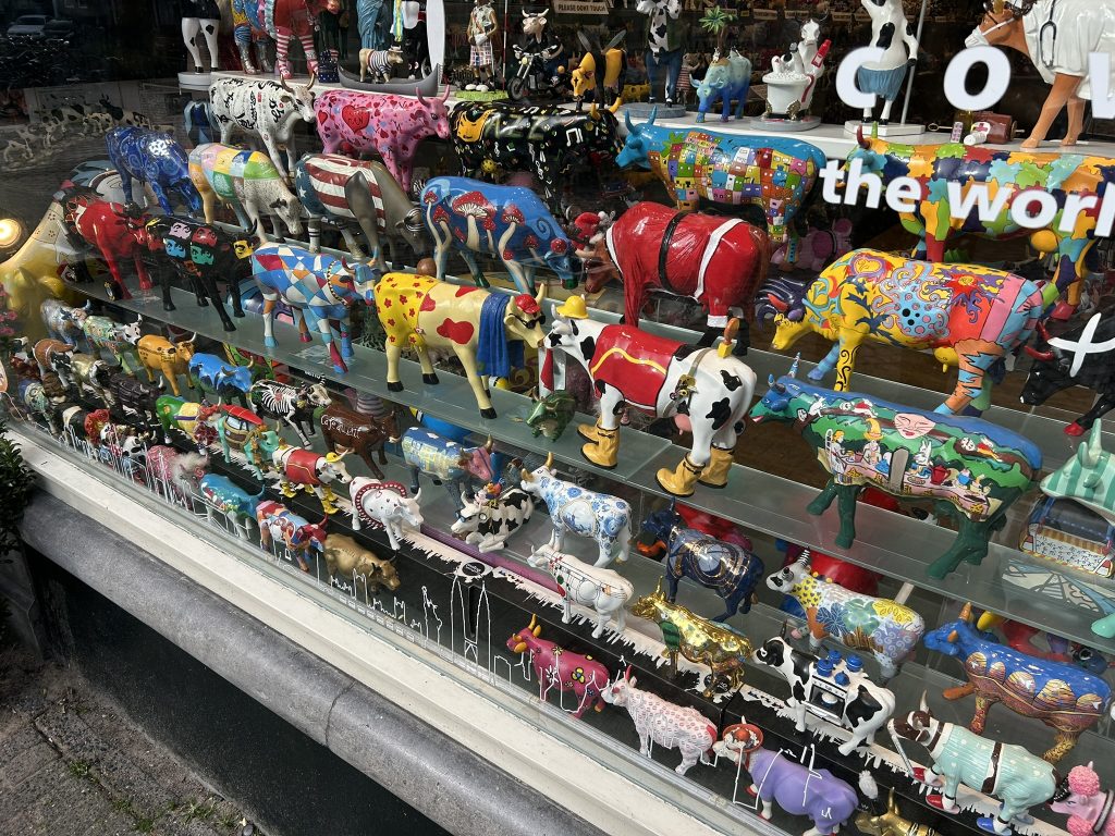 Painted cows in a shop in Amsterdam