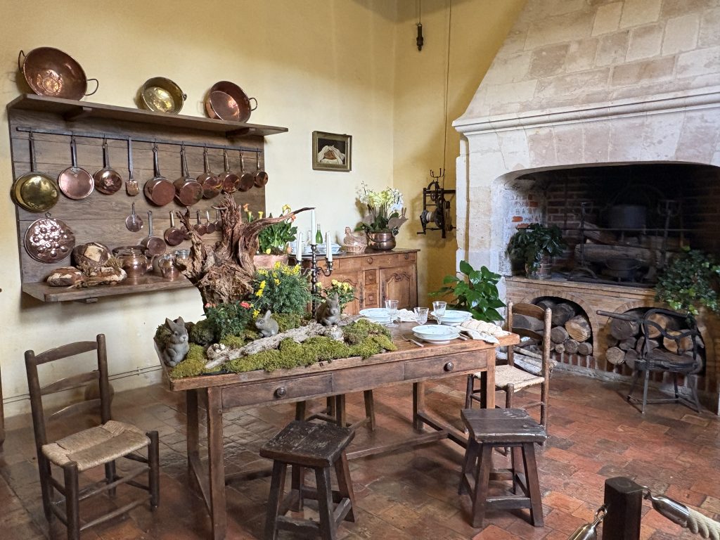 Lifelike mannequins depict a royal medieval court scene, possibly from Château d’Ussé, said to inspire Sleeping Beauty—one of the fairytale Loire Valley chateaux.

