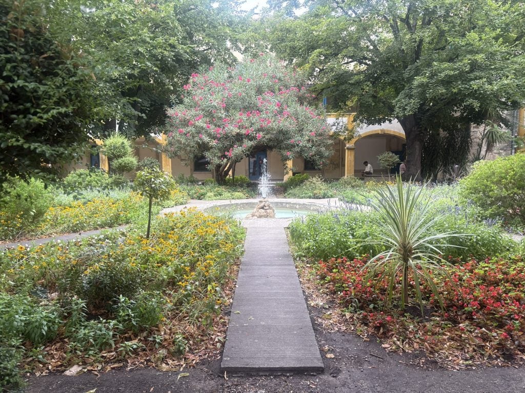 Courtyard in the Fondation Vn Gogh in Arles