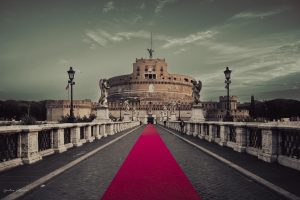 Castel Sant'Angelo, a fortress that combines in itself both the Roman times of the Empire, it was Hadrian's masuleum, and medieval and Renaissance times, since it became the fortress of the Popes, while it is a museum now. Photo by Giulio d'Ercole