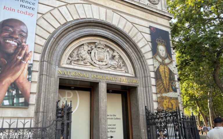 Exterior of the Natoinal Portrait Gallery in London